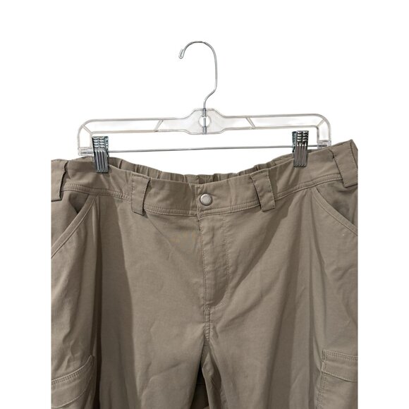 Duluth Trading Womens Cargo Pants 20W x 31 Relaxed Fit Nylon/Spandex Beige Durab - Picture 2 of 6